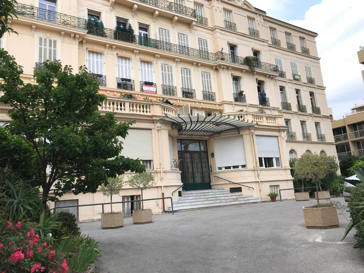 Appartement Terrasse Dans Palace Centre Ville Μεντόν Εξωτερικό φωτογραφία
